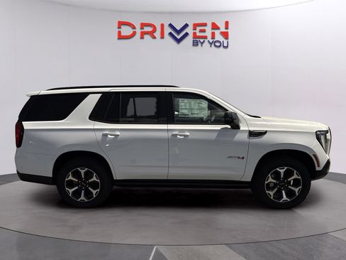 New 2026 GMC Yukon AT4 Ultimate w/ LPO, Floor Liner Package AWD/4WD image 6