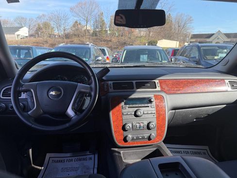 Used 2013 Chevrolet Tahoe LS w/ Convenience Package image 29