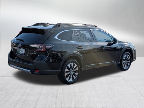 Used 2023 Subaru Outback Limited AWD/4WD image 7