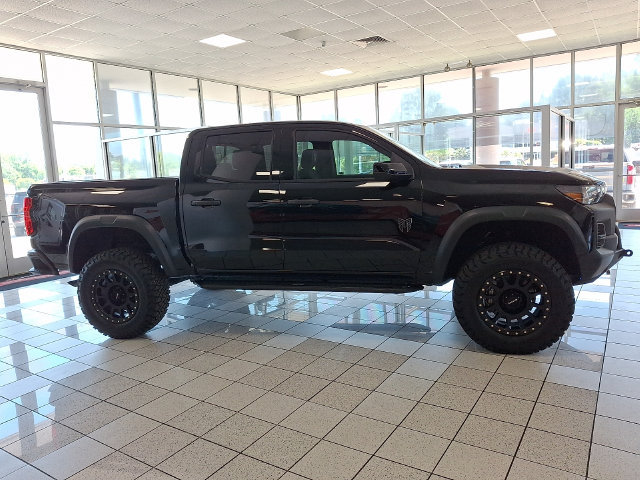 New 2026 Chevrolet Colorado Trail Boss AWD/4WD image 3