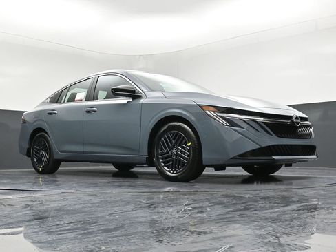 New 2026 Nissan Sentra SV w/ SV Convenience Package FWD image 26