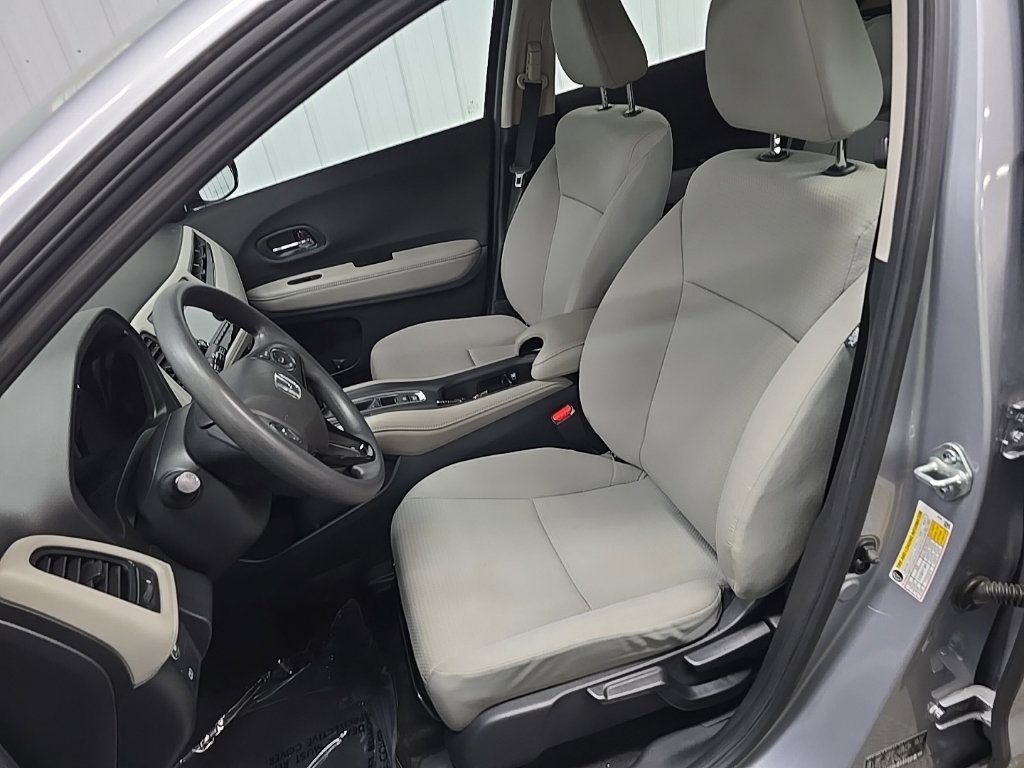 Used 2022 Honda HR-V LX image 29