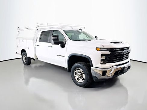 Used 2024 Chevrolet Silverado 2500 W/T w/ WT Convenience Package AWD/4WD image 1