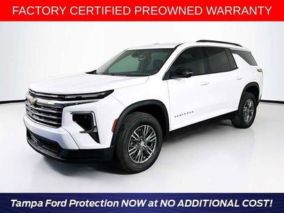 Used 2025 Chevrolet Traverse LT w/ Driver Confidence Package