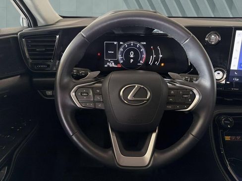Certified 2025 Lexus NX 250 FWD w/ Accessory Package (Z1) image 16
