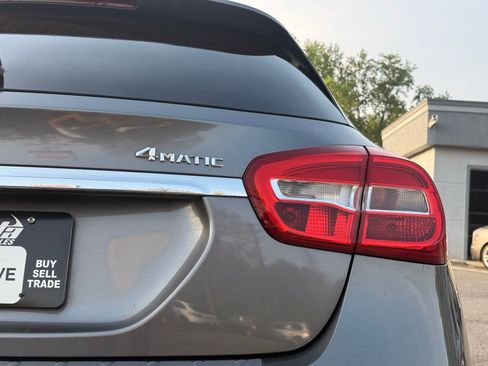 Used 2015 Mercedes-Benz GLA 250 4MATIC image 10