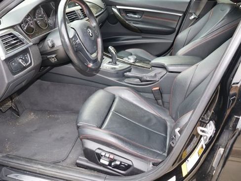 Used 2017 BMW 330i Sedan w/ Premium Package RWD image 15