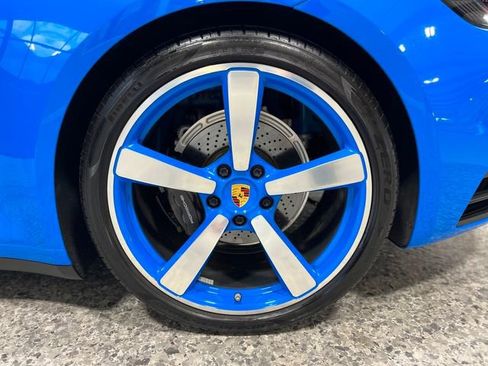 Used 2022 Porsche 911 Carrera RWD image 37