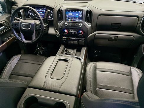 Used 2020 GMC Sierra 1500 Denali w/ Technology Package RWD image 7