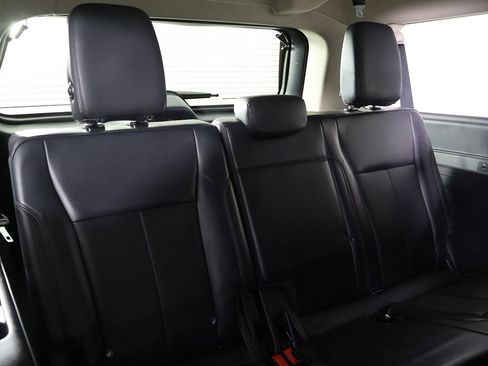 Used 2024 Ford Expedition Max XLT AWD/4WD image 33