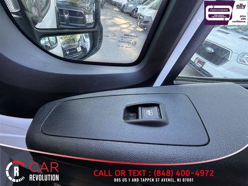 Used 2025 RAM ProMaster 2500 w/ Convenience Group FWD image 31