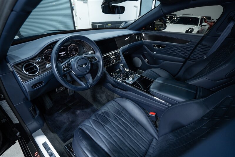Used 2022 Bentley Flying Spur W12 AWD/4WD image 18