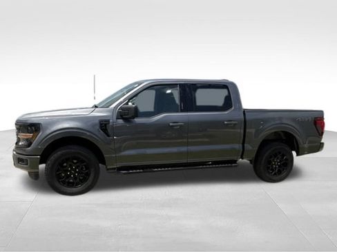 Used 2024 Ford F150 XLT w/ XLT Black Appearance Package AWD/4WD image 12