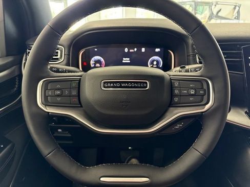 New 2026 Jeep Grand Wagoneer L 4WD w/ Premium Group I image 35