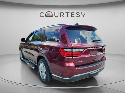 Used 2023 Dodge Durango SXT Launch Edition RWD image 2