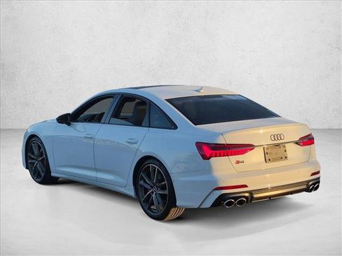 Used 2021 Audi S6 Premium Plus w/ S Sport Package AWD/4WD image 7