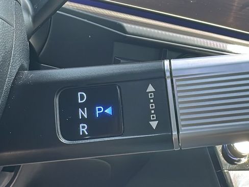 Used 2025 Hyundai Santa Fe Calligraphy FWD image 27