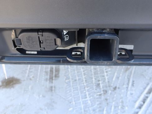 Used 2025 Ford Explorer ST-Line image 31