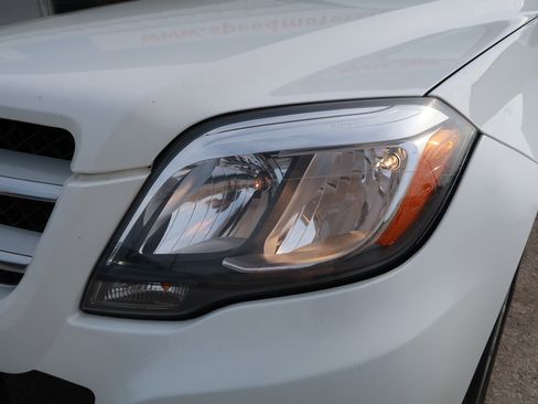 Used 2015 Mercedes-Benz GLK 250 BlueTEC 4MATIC image 36