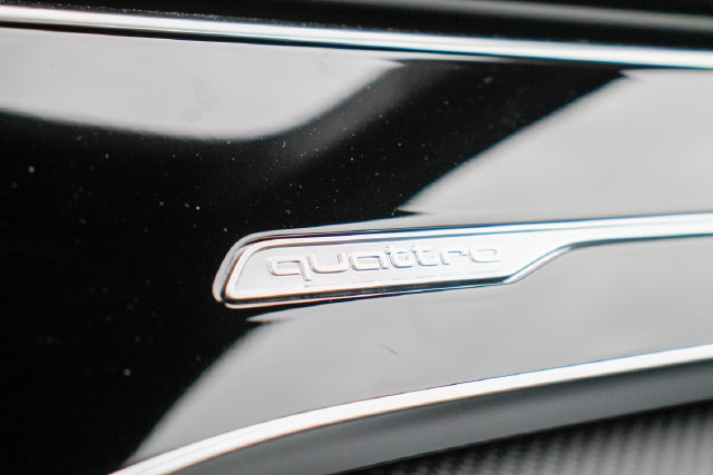 New 2026 Audi SQ7 Prestige AWD/4WD image 15