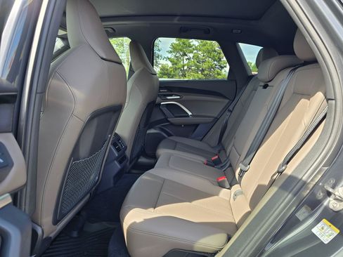 Certified 2025 Audi Q5 Premium w/ Premium Plus AWD/4WD image 12