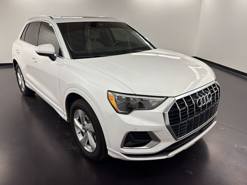 Used 2022 Audi Q3 2.0T Premium AWD/4WD image 7