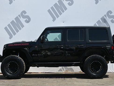 Used 2019 Jeep Wrangler Unlimited Rubicon AWD/4WD image 8