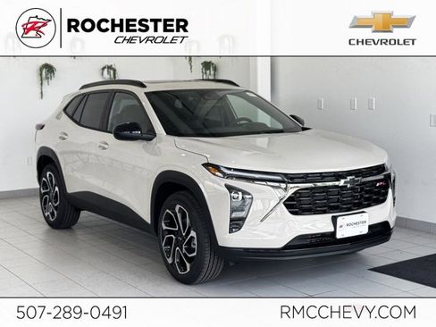 New 2026 Chevrolet Trax RS w/ Sunroof Package image 1