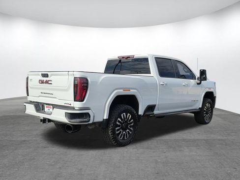 Used 2024 GMC Sierra 2500 AT4 w/ AT4 Premium Plus Package image 4