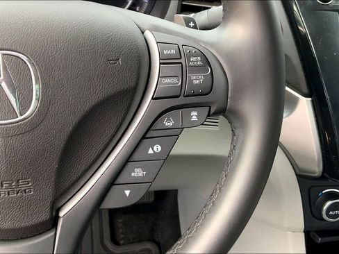 Used 2020 Acura ILX w/ Premium Package image 19