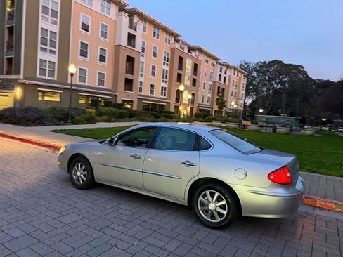 Used 2007 Buick LaCrosse CXL FWD image 9