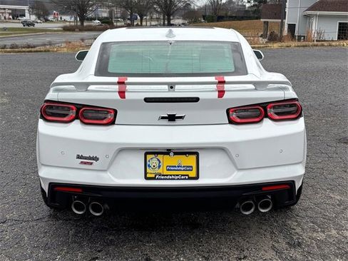Used 2019 Chevrolet Camaro SS image 25