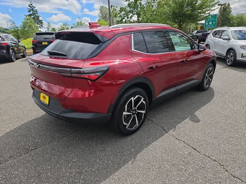New 2026 Chevrolet Equinox EV LT FWD image 6