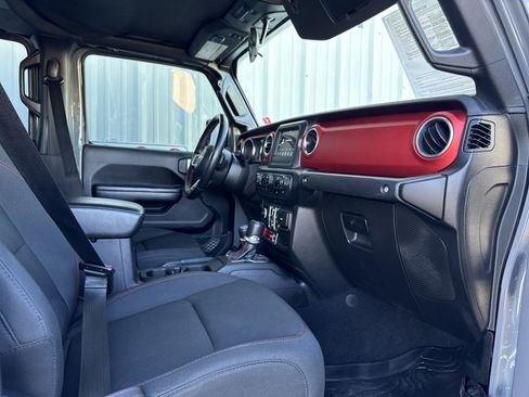 Used 2020 Jeep Gladiator Rubicon w/ Trailer Tow Package image 48