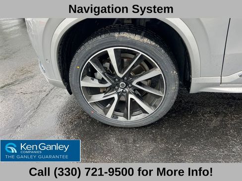 Used 2024 Volvo XC90 B5 Plus AWD/4WD image 16