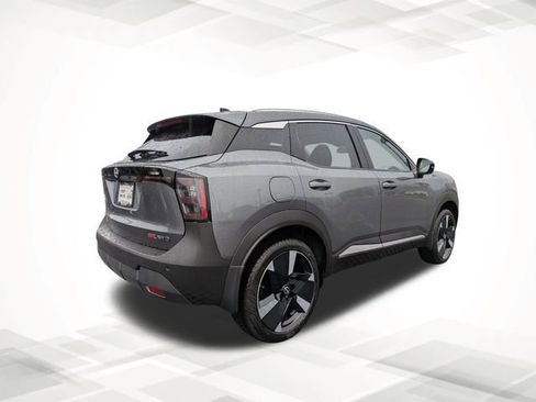 New 2026 Nissan Kicks SR image 4