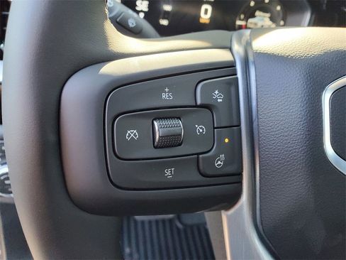 New 2026 GMC Sierra 1500 Elevation image 14