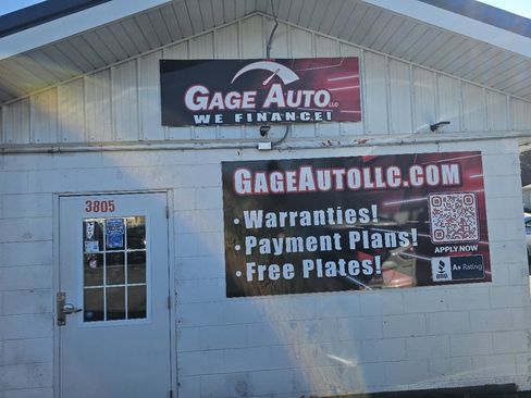 Used 2015 Ford Escape SE w/ Equipment Group 201A image 14