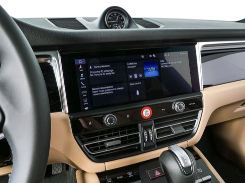 Certified 2026 Porsche Macan Turbo AWD/4WD image 12
