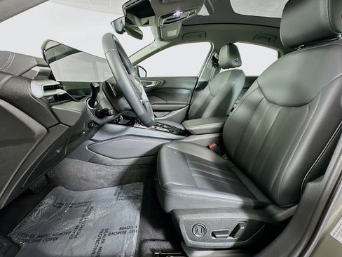 Used 2025 Audi A5 2.0T Premium w/ Convenience Package image 18