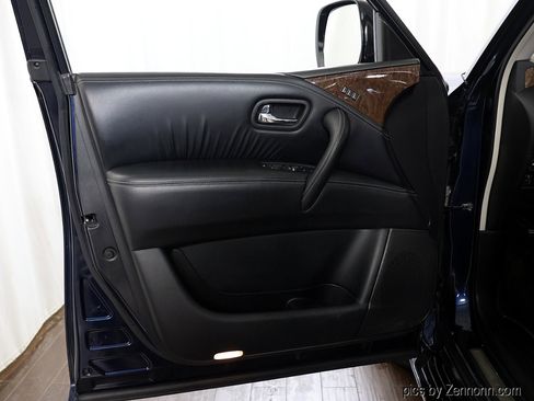 Used 2016 INFINITI QX80 4WD image 24