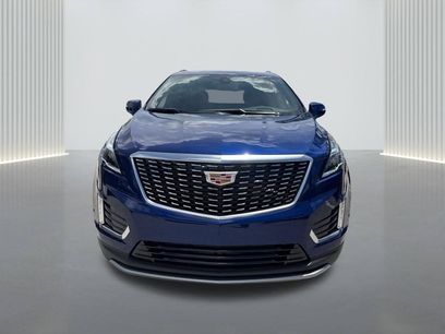 New 2026 Cadillac XT5 Premium Luxury