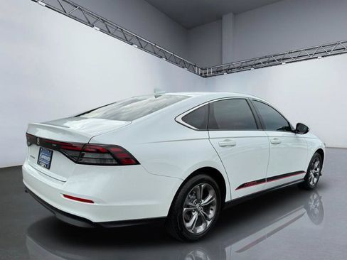 Used 2024 Honda Accord EX image 7