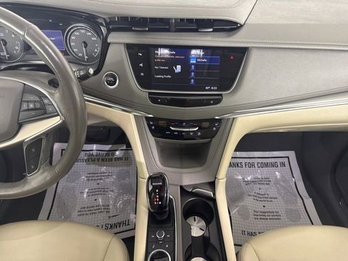 Used 2023 Cadillac XT5 Premium Luxury w/ Technology Package image 18