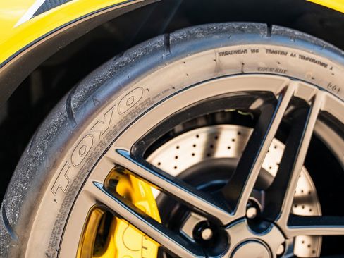 Used 2006 Chevrolet Corvette Z06 w/ Preferred Equipment Group image 76