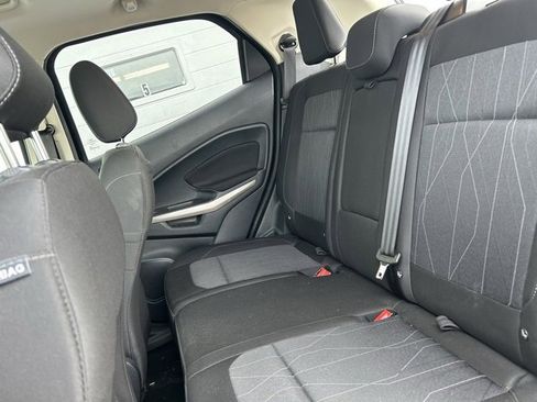 Used 2019 Ford EcoSport SE w/ SE Convenience Package image 9