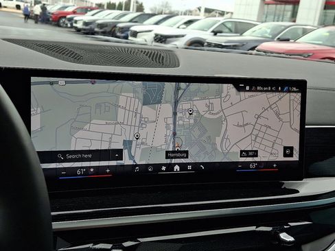 Used 2026 BMW X5 xDrive50e image 19