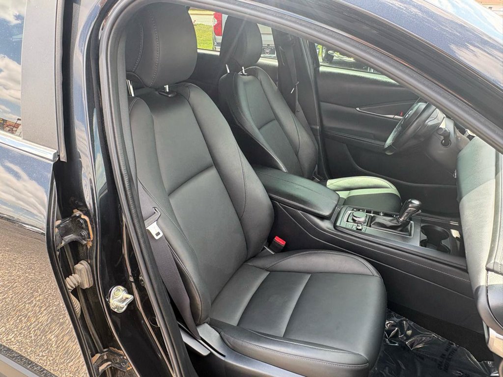 Used 2022 MAZDA CX-30 AWD 2.5 S w/ Select Package image 21