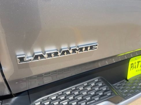 Used 2025 RAM 1500 Laramie w/ Laramie Southwest Edition AWD/4WD image 9