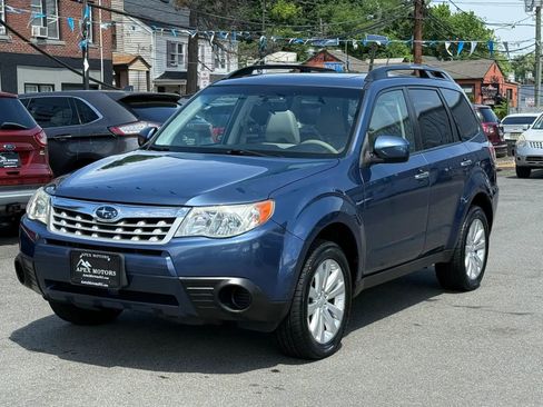 Used 2013 Subaru Forester 2.5X Premium AWD/4WD image 1